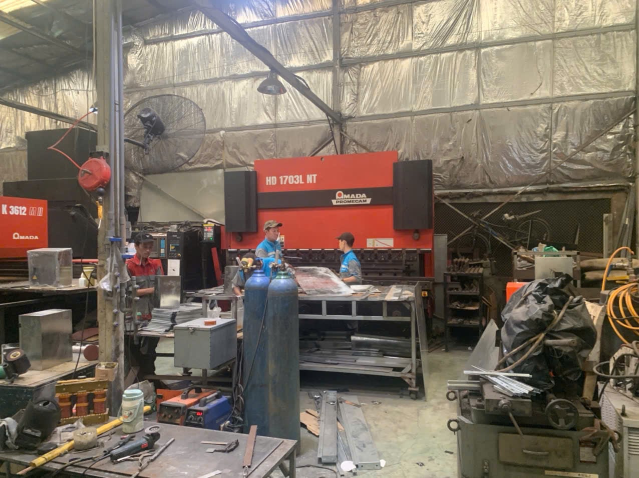 Bending machine 2